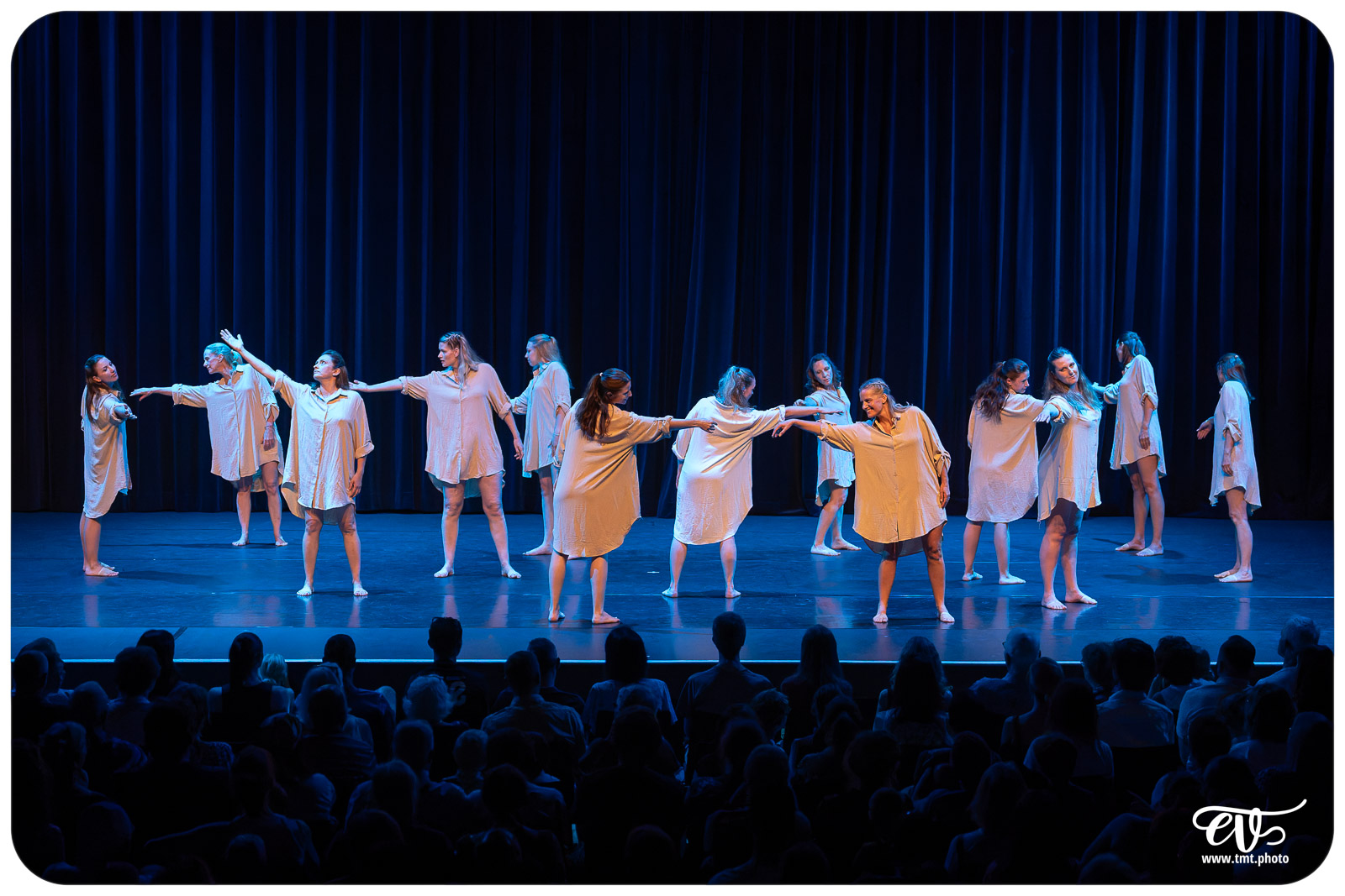 ECOLE DE DANSE CÉCILE ADAMOW
